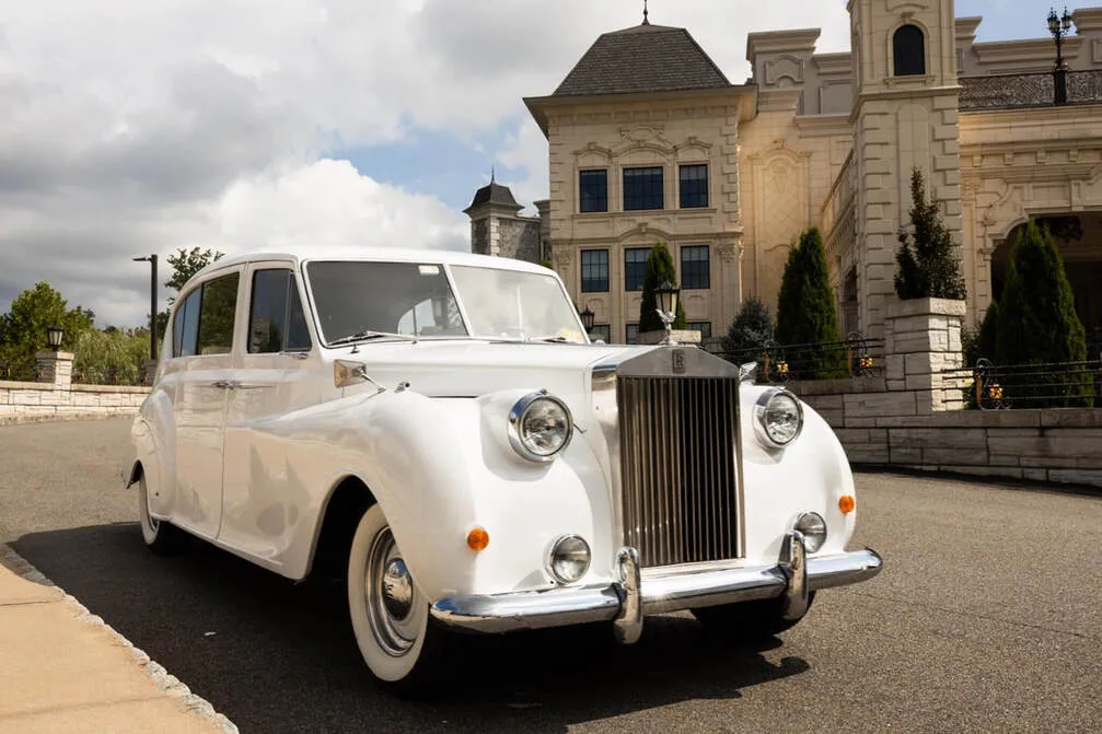 1962 Rolls-Royce Austin Princess Stretch Limousine, outside view – picture 3